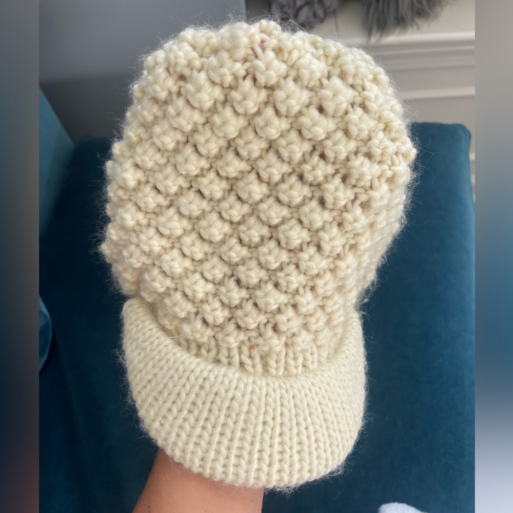 New without tags free people winter cap